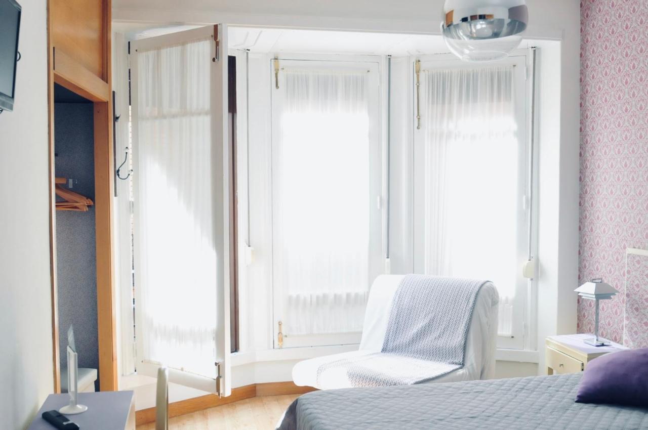 Balenax Pension Хихон Экстерьер фото