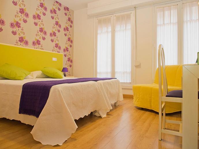 Balenax Pension Хихон Экстерьер фото